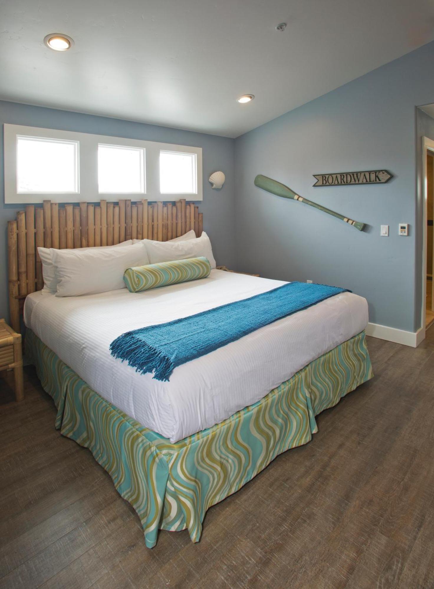 Inn Street And 3*